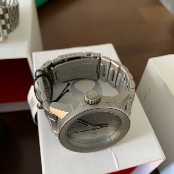 Nixon watch - Picture 2 of 5